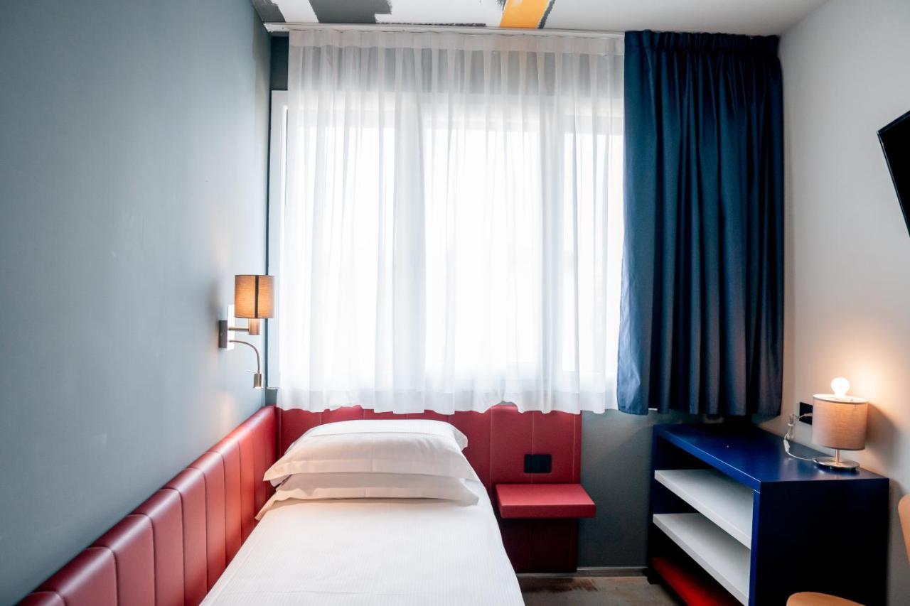 K Modern Hotel Peschiera del Garda Exteriér fotografie