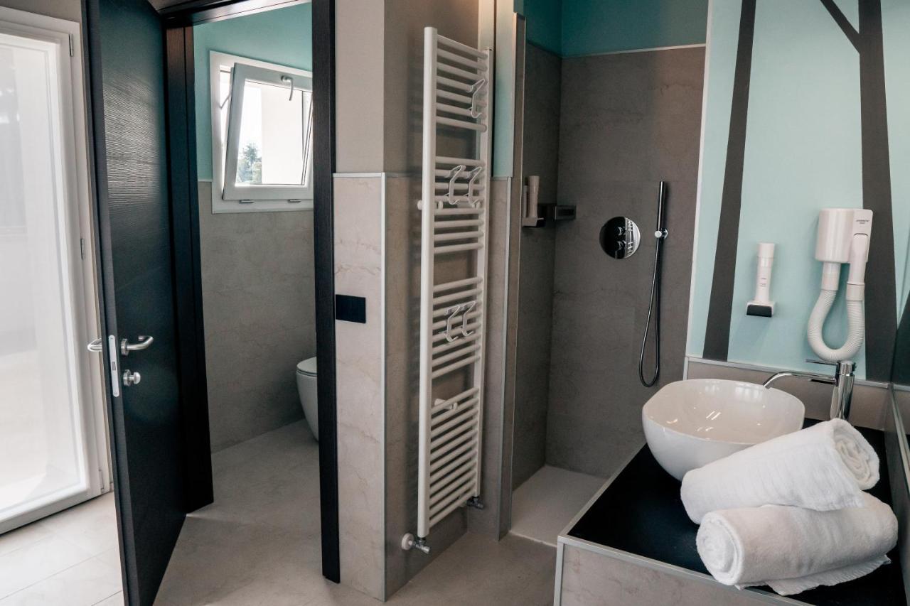 K Modern Hotel Peschiera del Garda Exteriér fotografie